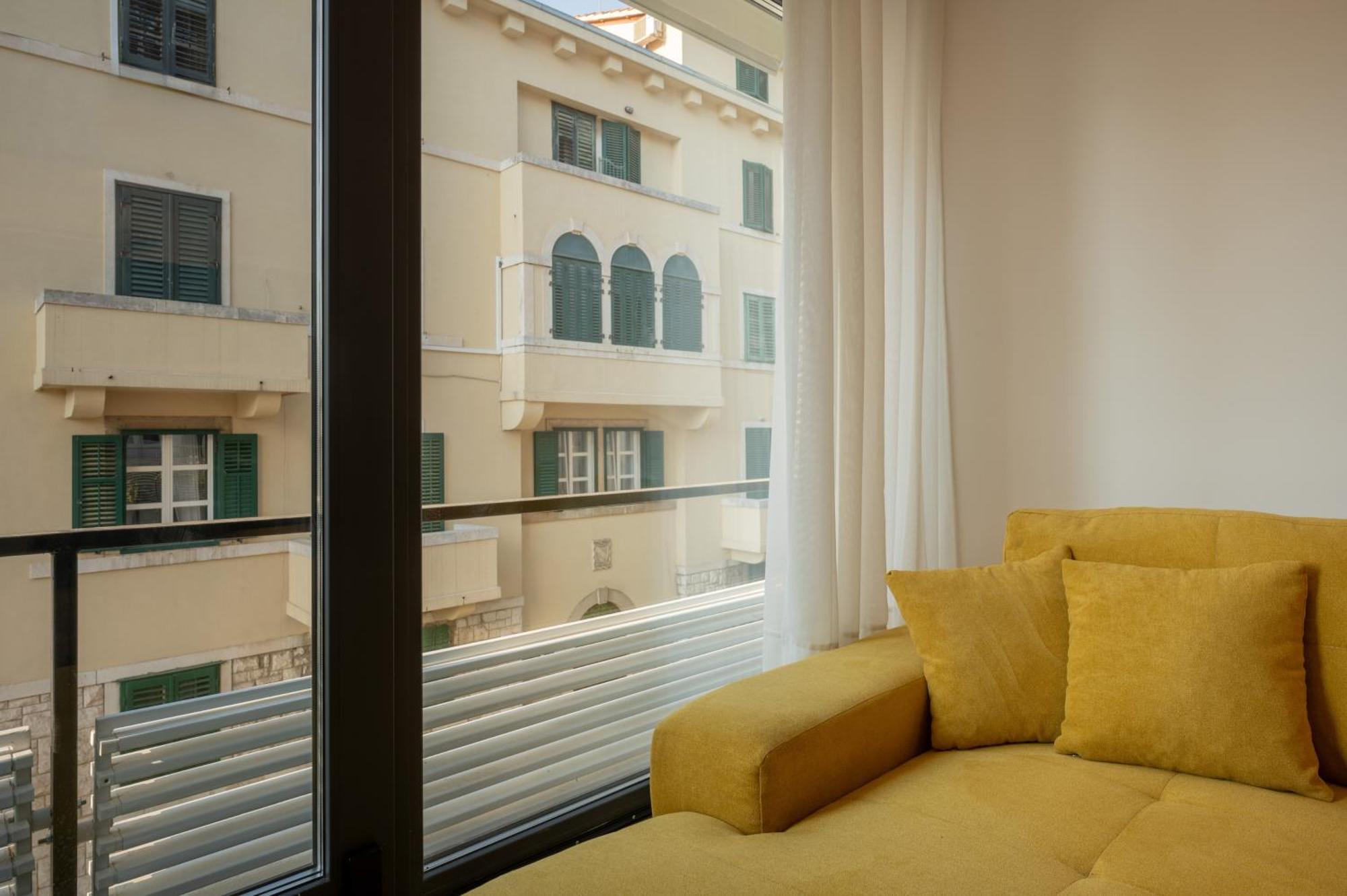 Split Platz Apartment Buitenkant foto
